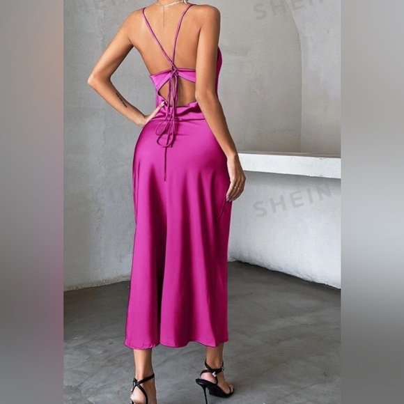 Silk dress - Picture 2 of 2